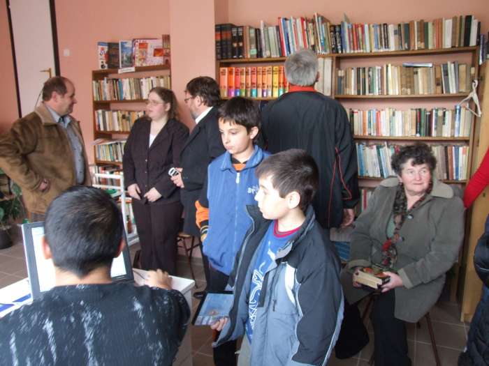 2008.03.19. Alsórajki könyvtár nyitás 21.jpg